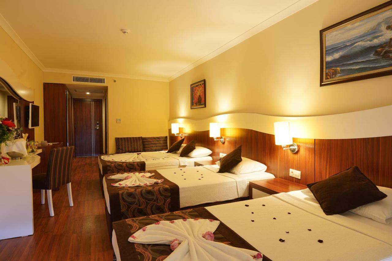 Throne Beach Resort & Spa Side Eksteriør billede