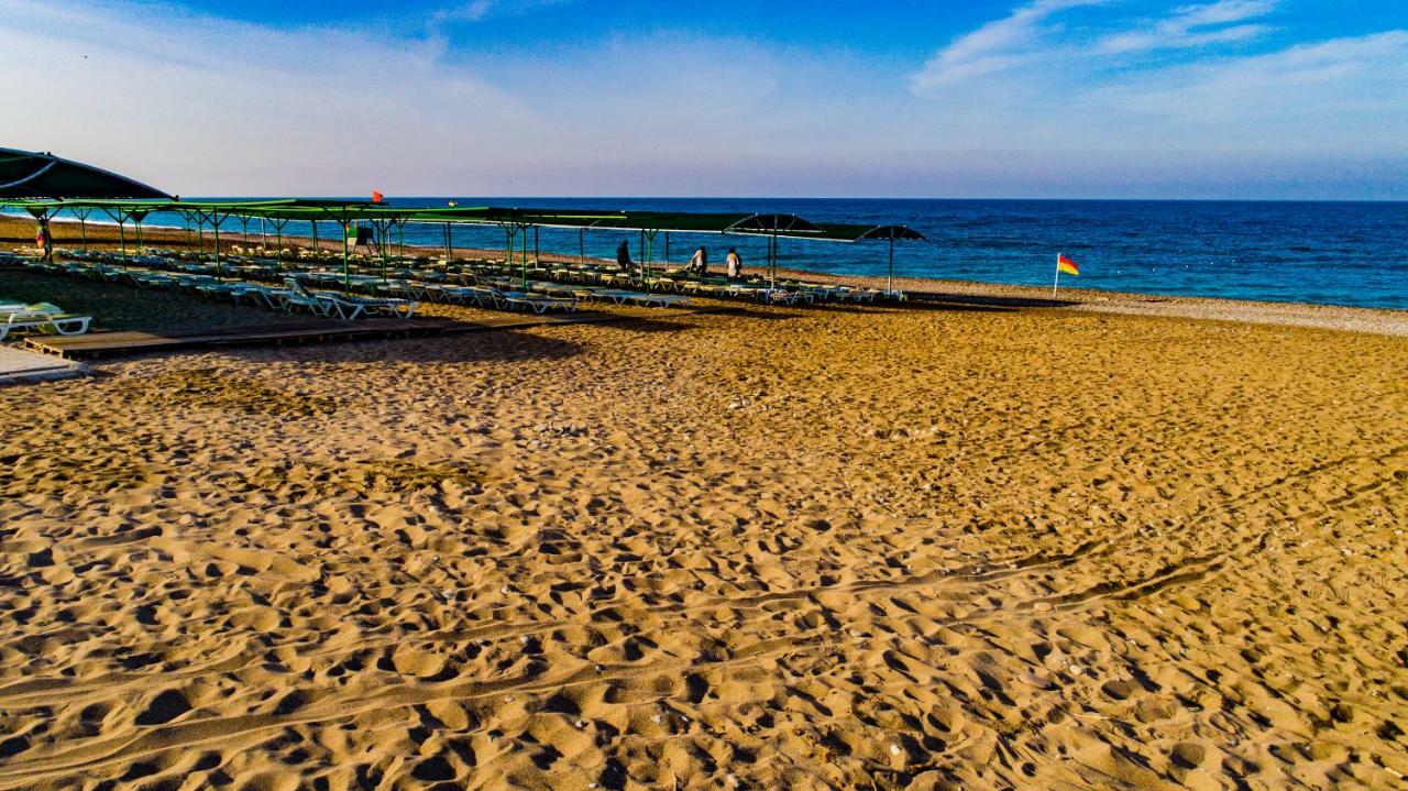 Throne Beach Resort & Spa Side Eksteriør billede