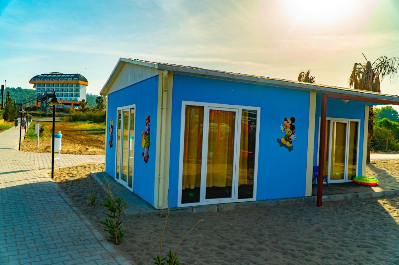 Throne Beach Resort & Spa Side Eksteriør billede