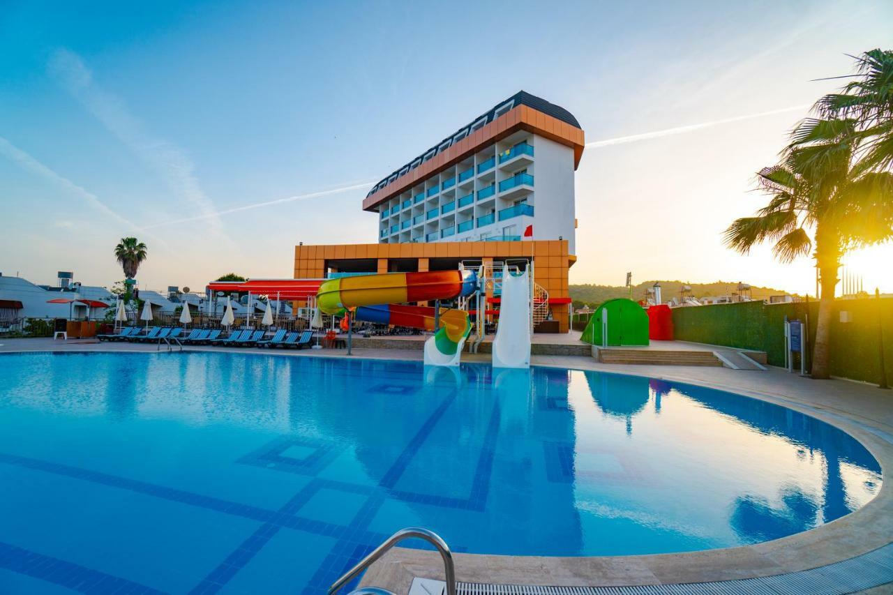 Throne Beach Resort & Spa Side Eksteriør billede