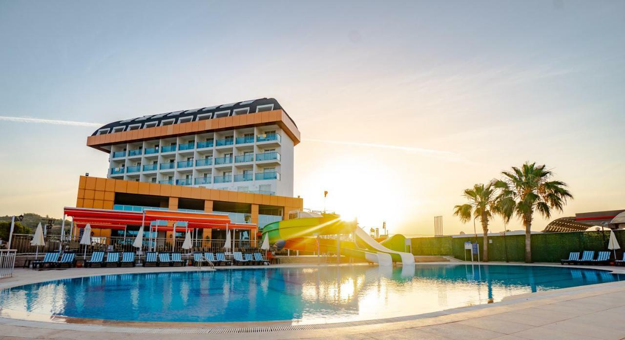 Throne Beach Resort & Spa Side Eksteriør billede